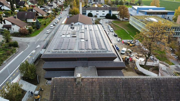 Neubau Schulhaus Bonstetten, Projekt der Concenti GmbH